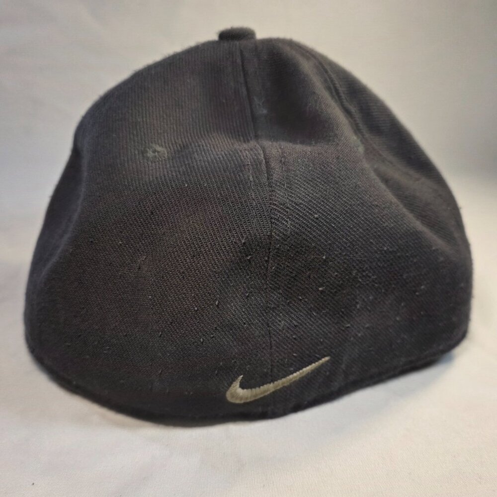 Oregon Ducks Nike True Fitted One Size/Small Oregon Dri-Fit Black See Dimensions - Picture 3 of 9
